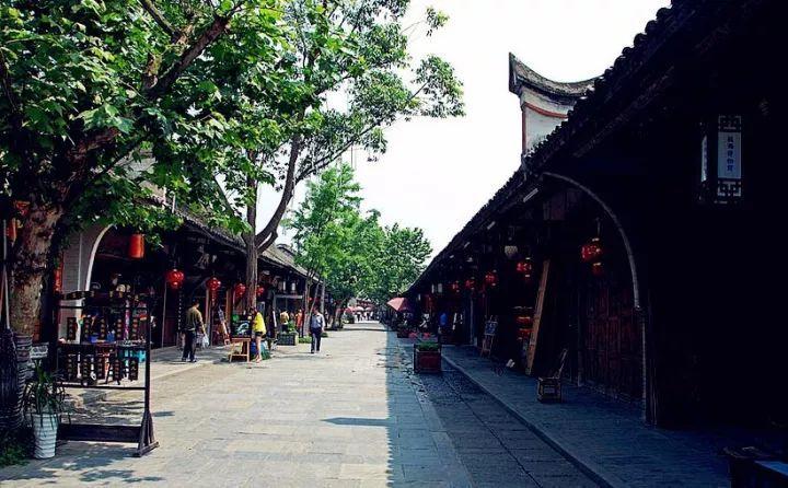 史上“最懒”的一位诗人，一生只写了两句诗，却成为千古佳作